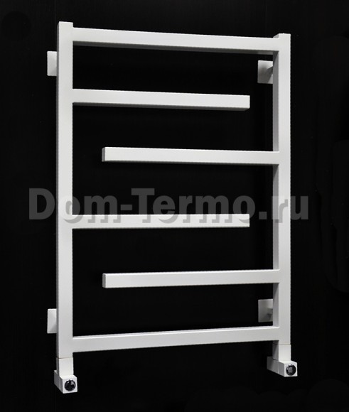 Приоритет PRIOFORM QUADRO-Q4 530х700 (белый) водяной полотенцесушитель из нержавеющей стали