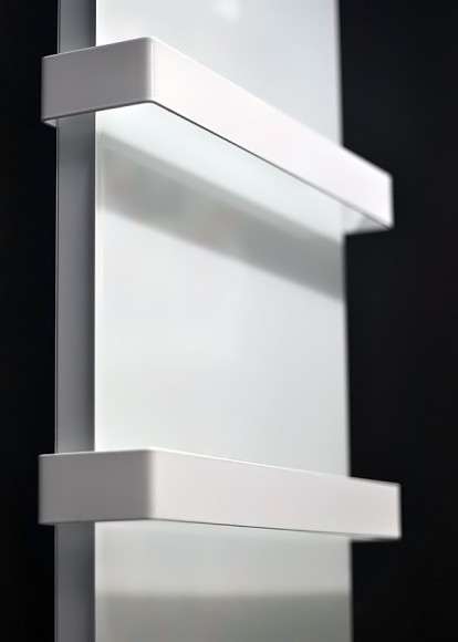 Дизайн-радиатор Varmann Solido Glass из закаленного стекла выбор цвета