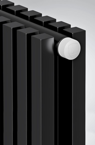 Стальной трубчатый радиатор Royal Thermo Shift Q30 VC2180 8 сек (Нижнее подключение) черный RAL 9005 Стальной трубчатый радиатор Royal Thermo Shift Q30 VC2180 8 сек (Нижнее подключение) черный RAL 9005