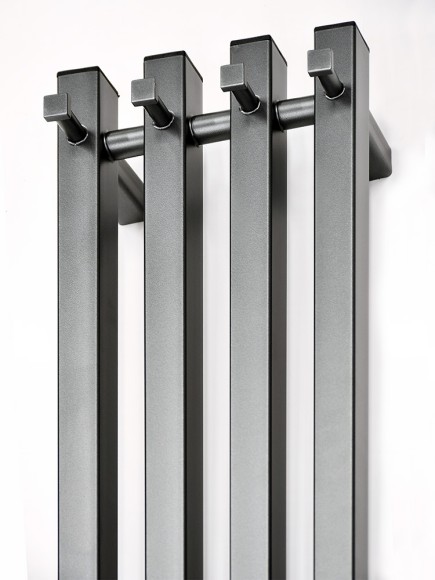 Графитовый электрический полотенцесушитель Primoclima Sol Q E Graphite 210 мм 4 сек с крючками (выбор размера)