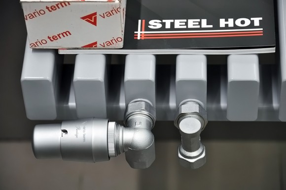 Радиатор стальной трубчатый Steel Hot (30-60) V 1750 - 6 сек. (НП центр, RAL 7040)