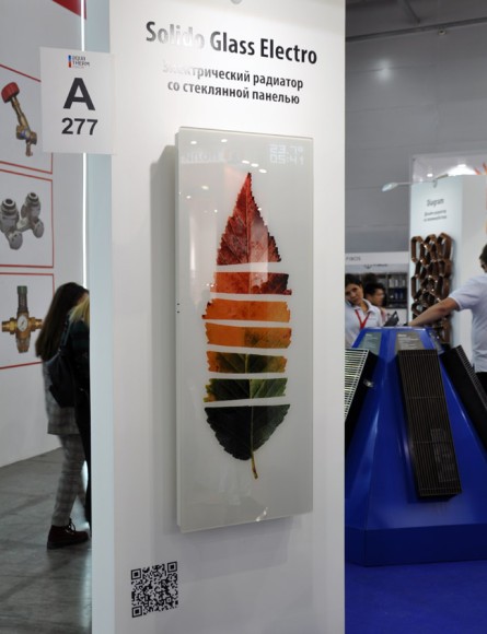 Дизайн-радиатор Varmann Solido Glass из закаленного стекла выбор цвета и рисунка
