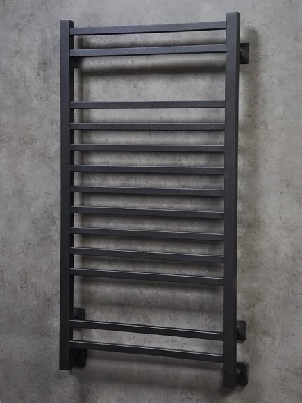Приоритет PRIOFORM QUADRO BONE 530x1000 (металлик муар черный) водяной полотенцесушитель из нержавеющей стали
