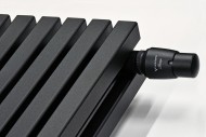 Стальной трубчатый радиатор KZTO Quadrum 30V 2-1750 10 сек НП универсал (черный муар RAL9005)