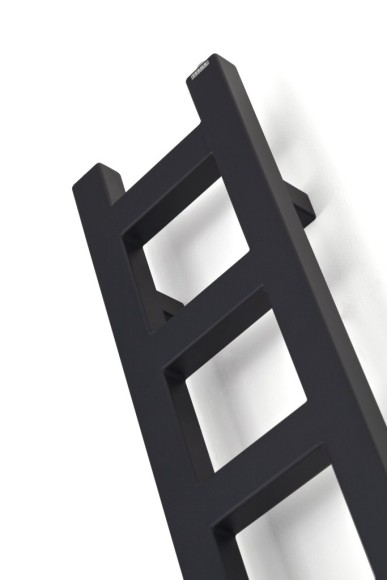TERMA EASY 200x960 мм (metallic black) электрический полотенцесушитель