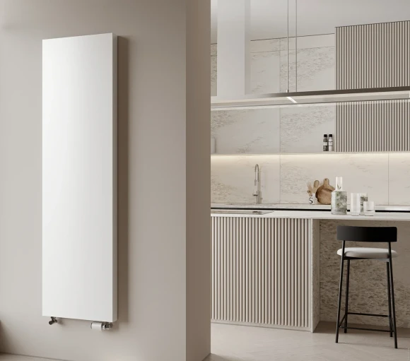 Вертикальный дизайн радиатор Royal Thermo Flat 500х1800 мм - белый Bianсo Traffiсo (нижнее подключение)