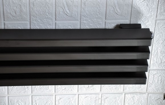 Радиатор стальной трубчатый LOTEN GREY V 1250 4 сек. (боковое подключение, RAL9005)