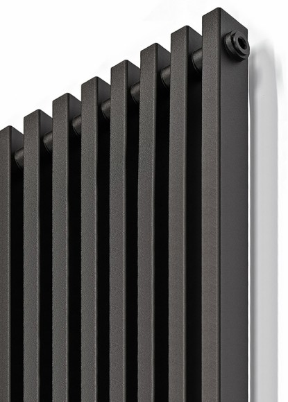 Стальной трубчатый радиатор KZTO Quadrum NEO 50 V-1750 8 сек БП (черный матовый муар RAL 9005)