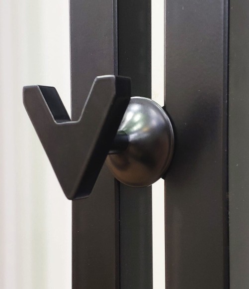 Крючок STEEL HOT VIP цвет по RAL (1 шт.) Крючок STEEL HOT VIP цвет по RAL (1 шт.)