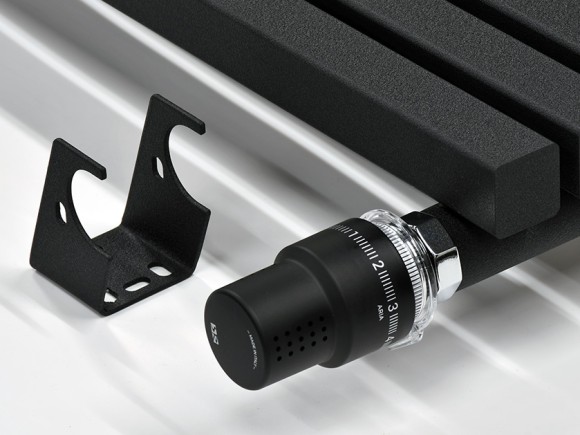 Стальной трубчатый радиатор KZTO Quadrum 30V 1-1750 6 сек НП прав (черный муар RAL9005)