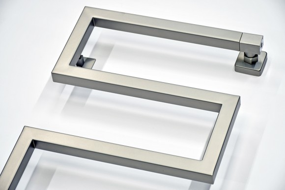 Приоритет PRIOFORM MODA-QUADRO MQ1 400x730 (хром мат.) водяные полотенцесушители из нержавеющей стали
