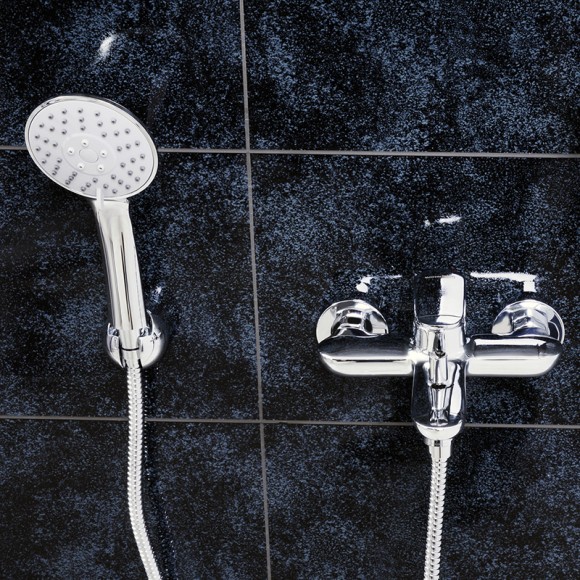 Wasserkraft Vils 5601 Смеситель для ванны с коротким изливом (хром)